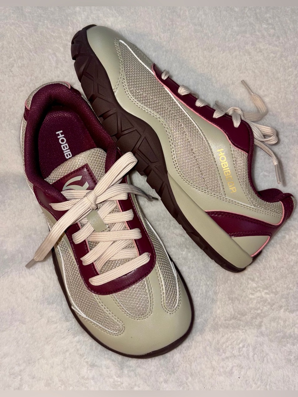 HOBIBEAR Hickory Sport Wide Toe Sneakers sz 8.5